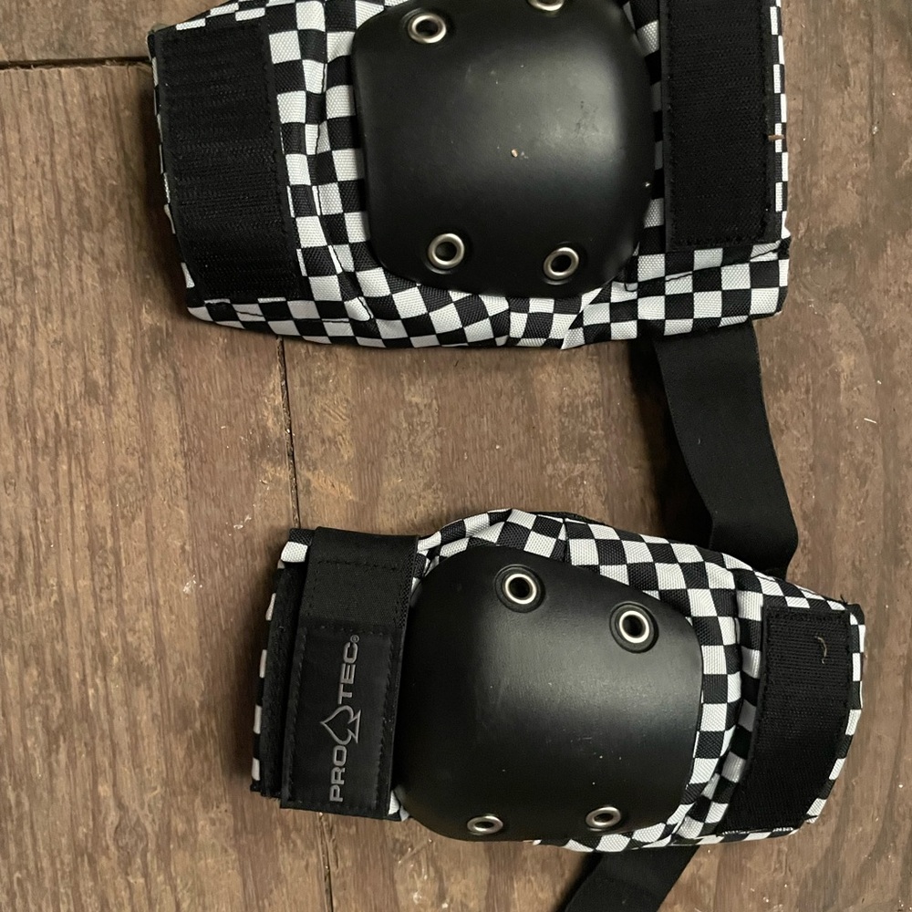 Pro-Tec Black and White Checkered elbow pads size small